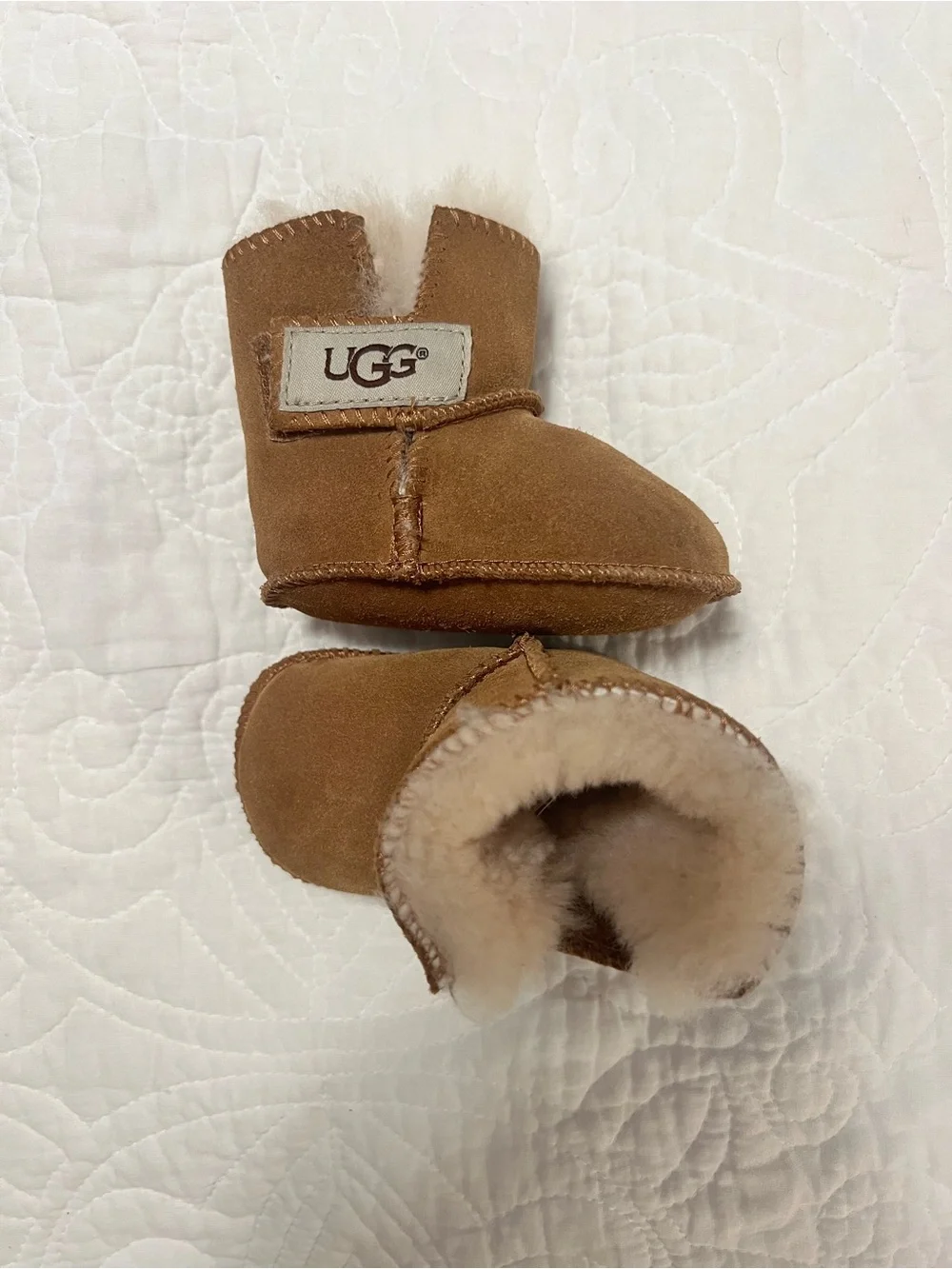 UGG Newborn Chestnut Suede Sheepskin Booties 0-6 months